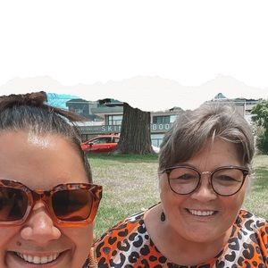 Meet your Posher, Jillian